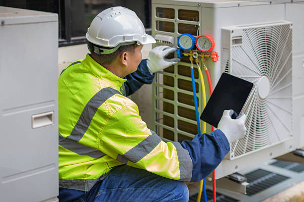 Professional Hvac technician working in Saginaw, MN